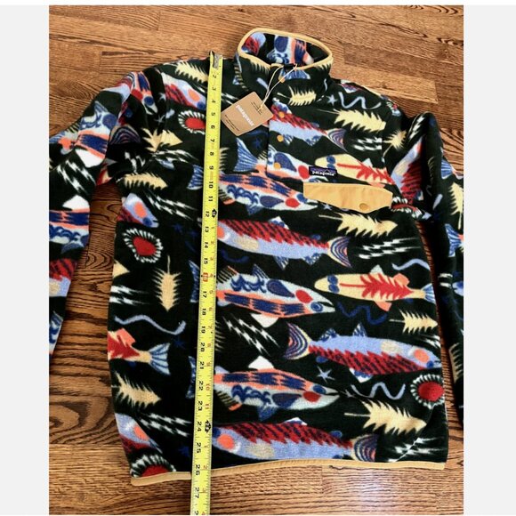 NWT Patagonia Synchilla Snap-T Mens Old Growth Green Salmon Energy size S FISH - Picture 2 of 5